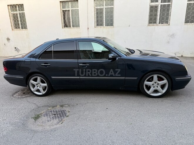 Mercedes E 320 2000, 187,000 km - 3.2 l - Bakı