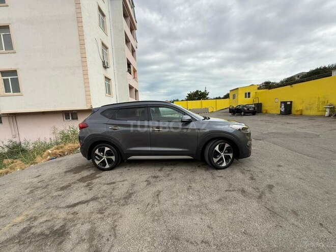 Hyundai Tucson-19