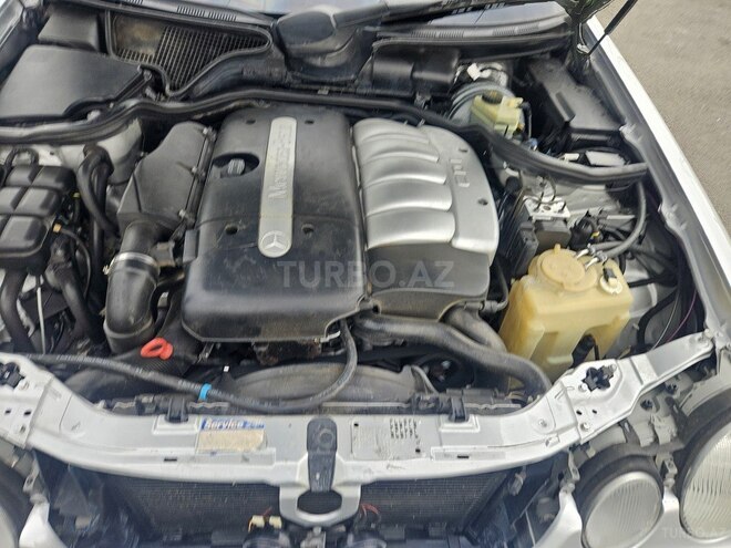 Mercedes E 270 1999, 398,900 km - 2.7 l - Sumqayıt
