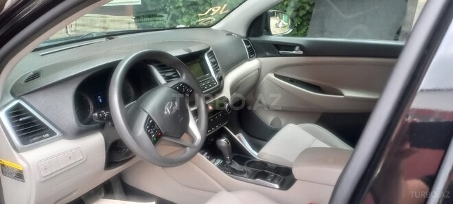 Hyundai Tucson-9