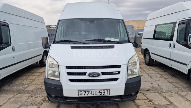Ford Transit-1