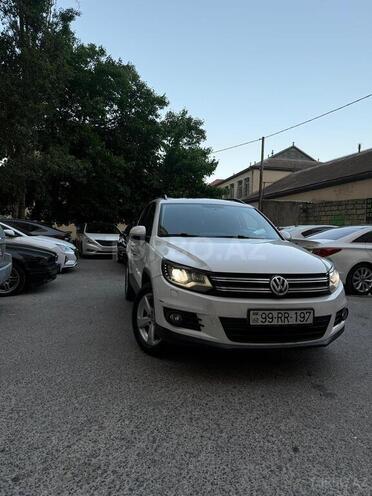 Volkswagen Tiguan 2013, 190,000 km - 2.0 л - Bakı
