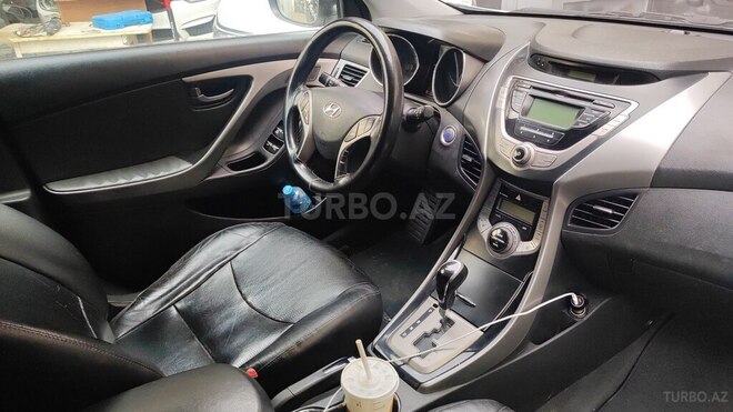 Hyundai Elantra 2013, 191,000 km - 1.8 л - Bakı