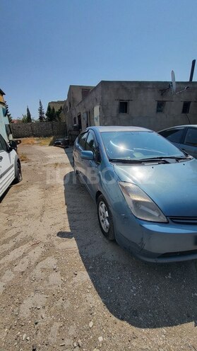 Toyota Prius-5