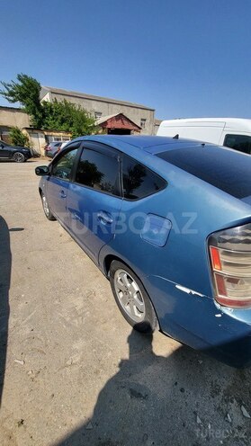Toyota Prius-7