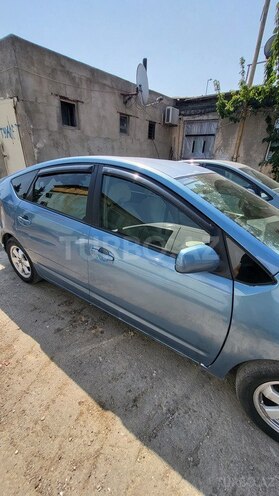 Toyota Prius-6