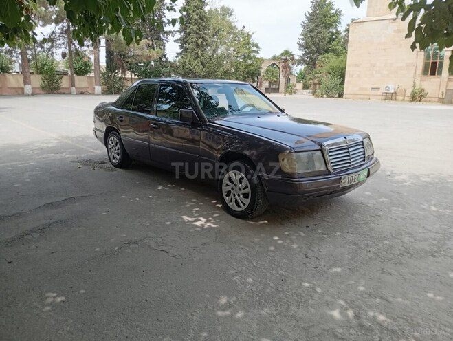 Mercedes E 220 1991, 245,127 km - 2.2 l - İmişli