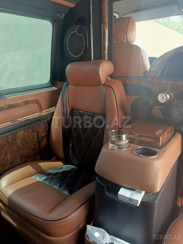 Volkswagen Caravelle 2012, 112,900 km - 2.0 л - Bakı
