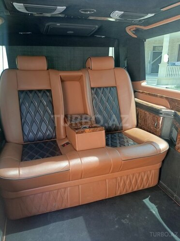 Volkswagen Caravelle 2012, 112,900 km - 2.0 л - Bakı
