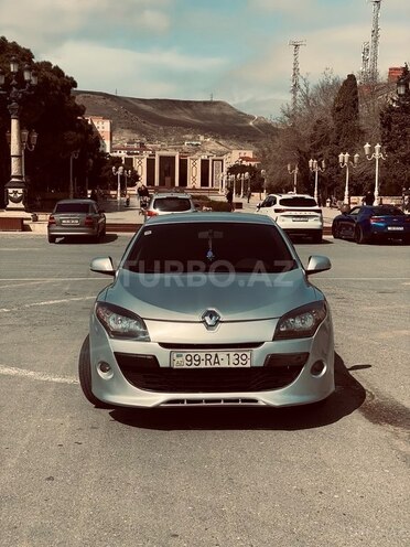 Renault Megane 2011, 300,000 km - 1.5 l - Bakı