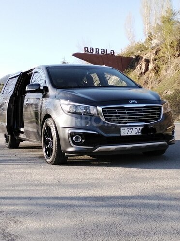 Kia Carnival 2017, 195,000 km - 2.2 l - Bakı