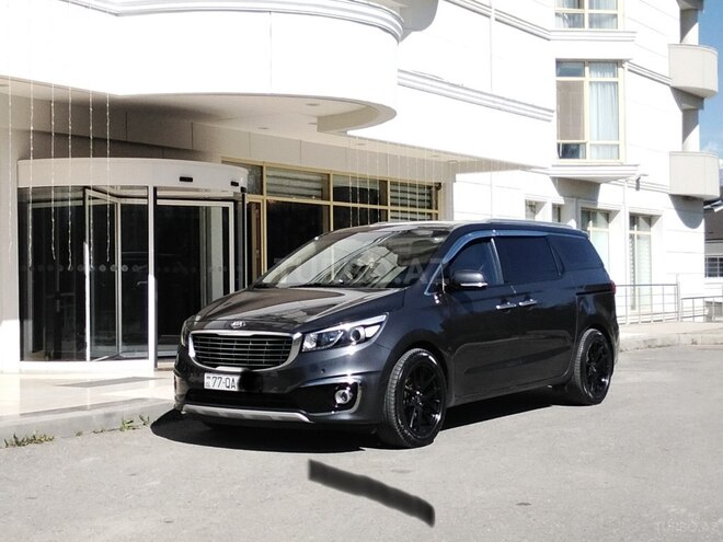 Kia Carnival 2017, 195,000 km - 2.2 l - Bakı