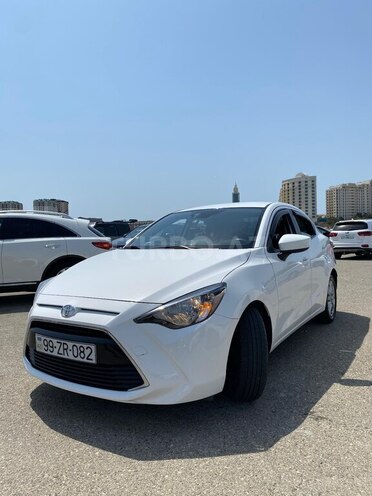 Toyota Yaris iA 2015, 233,000 km - 1.5 l - Bakı