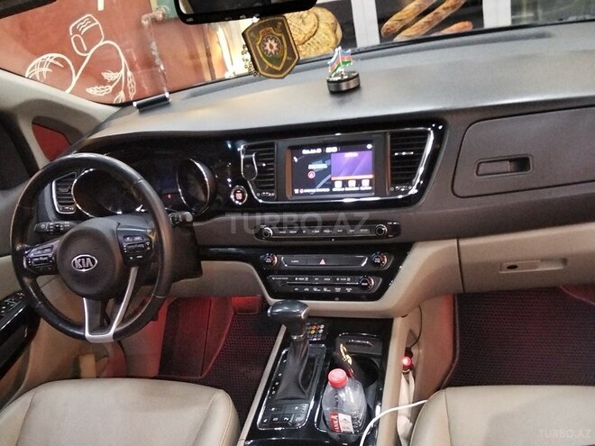 Kia Carnival 2017, 195,000 km - 2.2 l - Bakı