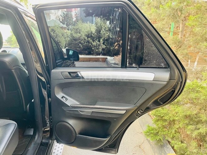 Mercedes ML 300 4MATIC 2008, 309,000 km - 3.0 л - Bakı