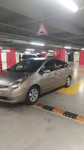 Toyota Prius 2006, 300,000 km - 1.5 л - Gəncə