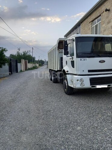 Ford Cargo 2007, 810,900 km - 7.5 l - Bərdə
