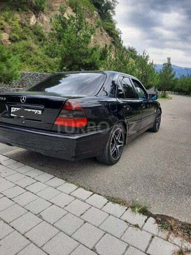 Mercedes C 240 1998, 166,000 km - 2.4 l - Balakən