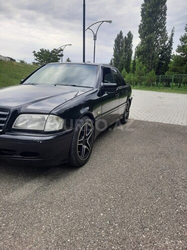 Mercedes C 240 1998, 166,000 km - 2.4 l - Balakən