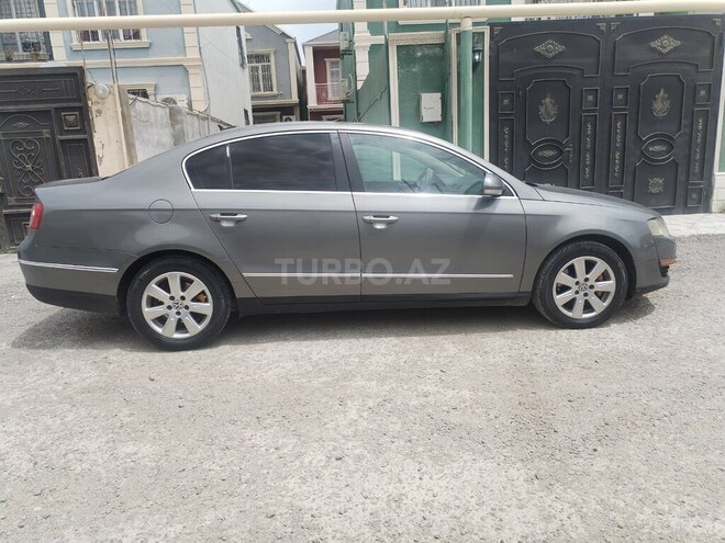 Volkswagen Passat 2005, 389,000 km - 2.0 l - Bakı