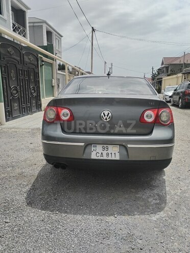 Volkswagen Passat 2005, 389,000 km - 2.0 l - Bakı