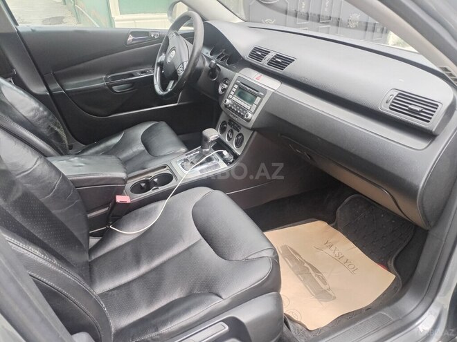Volkswagen Passat 2005, 389,000 km - 2.0 l - Bakı
