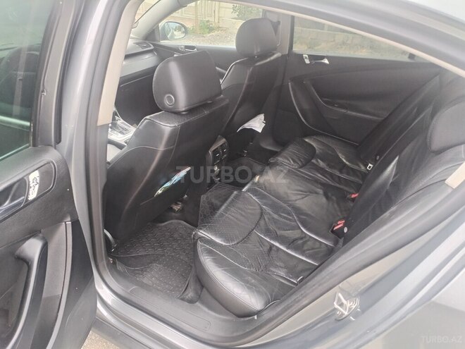 Volkswagen Passat 2005, 389,000 km - 2.0 l - Bakı