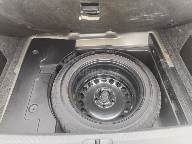 Volkswagen Passat 2005, 389,000 km - 2.0 l - Bakı
