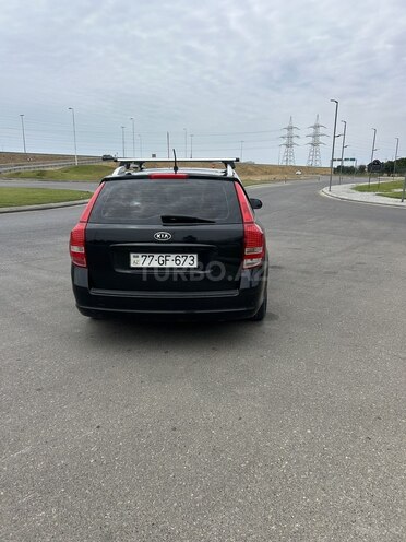 Kia  2010, 243,500 km - 1.6 l - Bakı