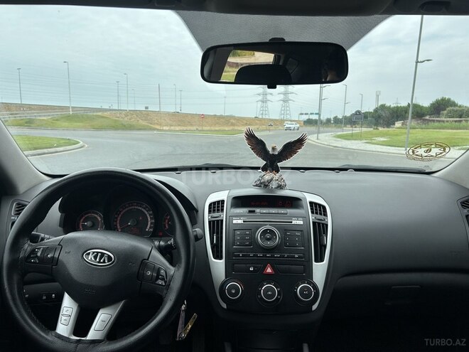 Kia  2010, 243,500 km - 1.6 l - Bakı