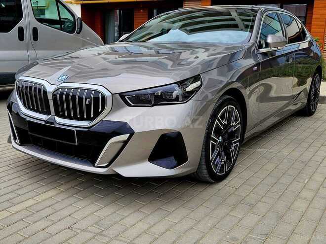 BMW i5 2025, 5,400 km - 0.0 l - Bakı