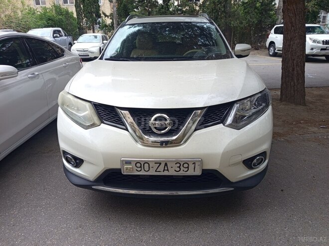 Nissan X-Trail 2015, 122,000 km - 2.5 л - Bakı