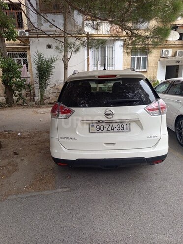 Nissan X-Trail 2015, 122,000 km - 2.5 л - Bakı