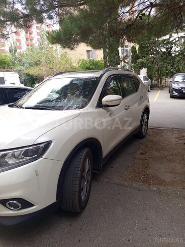 Nissan X-Trail 2015, 122,000 km - 2.5 л - Bakı