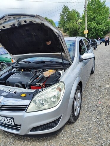 Opel Astra 2008, 335,550 km - 1.3 l - Bakı