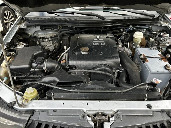 Mitsubishi L200 2007, 100,000 km - 2.5 л - Bakı