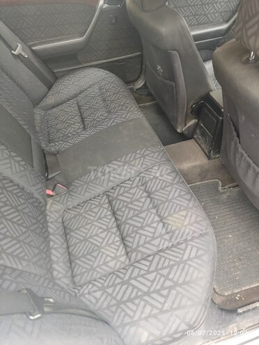 Mercedes C 220 1995, 349,000 km - 2.2 л - Bakı