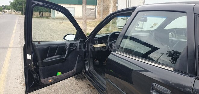 Opel Vectra 1996, 406,000 km - 2.0 l - Astara