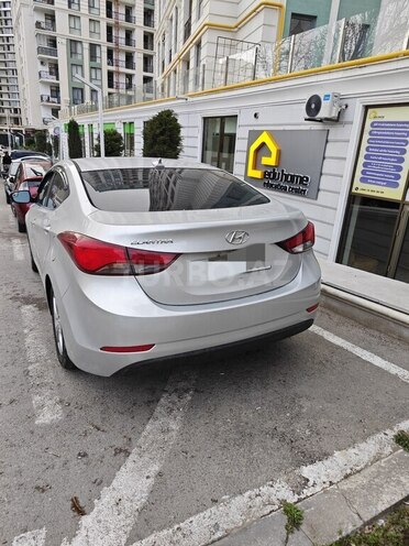 Hyundai Elantra 2015, 223,699 km - 1.8 л - Bakı