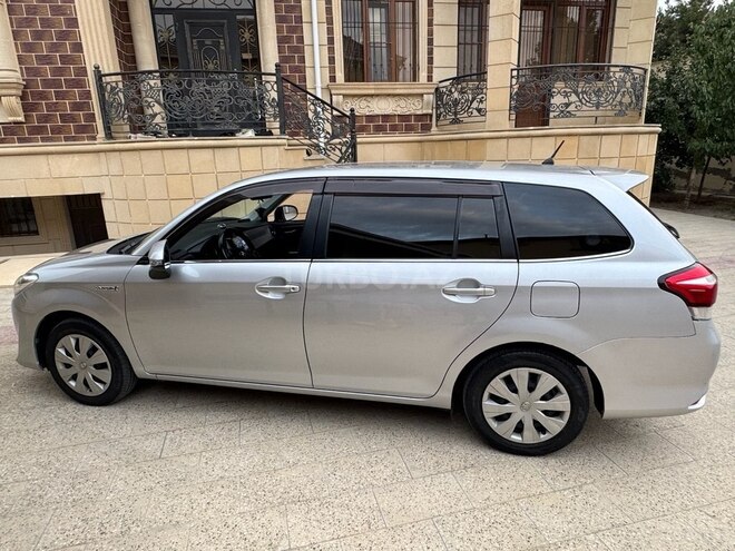 Toyota Corolla Fielder 2015, 250,000 km - 1.5 l - Bakı