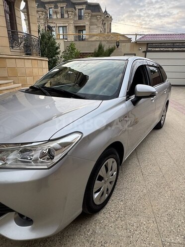 Toyota Corolla Fielder 2015, 250,000 km - 1.5 l - Bakı