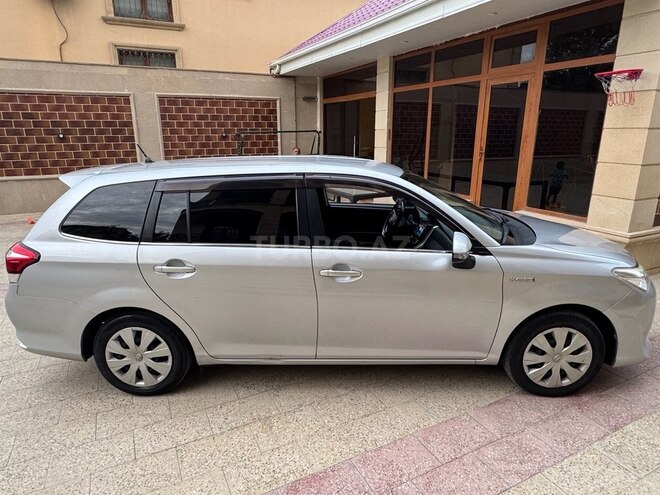 Toyota Corolla Fielder 2015, 250,000 km - 1.5 l - Bakı