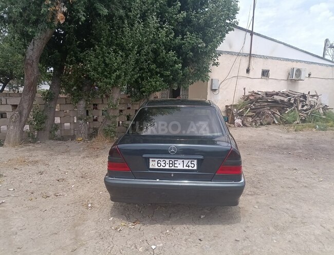 Mercedes C 240 1997, 320,000 km - 2.4 л - Zərdab