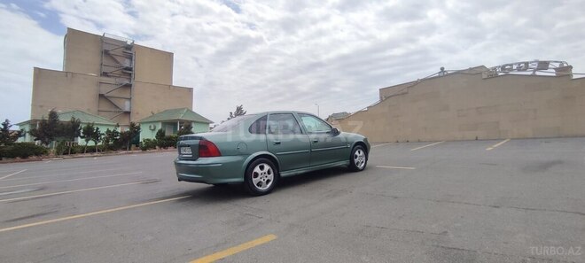 Opel Vectra 1999, 436,117 km - 1.6 l - Bakı