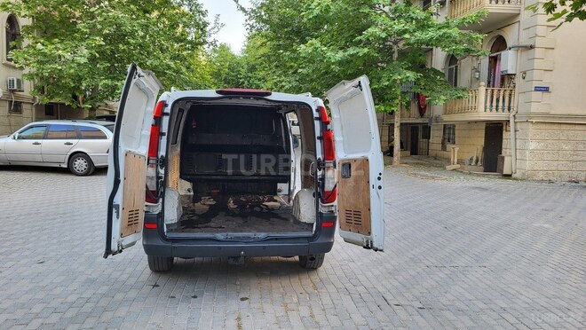 Mercedes Vito 2007, 318,000 km - 2.2 л - Bakı
