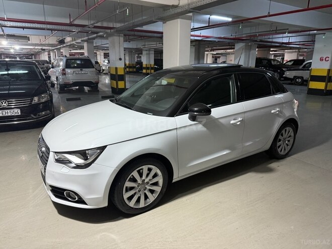 Audi A1 2014, 106,000 km - 1.4 l - Bakı