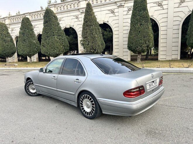 Mercedes E 240 2001, 315,000 km - 2.4 l - Gəncə