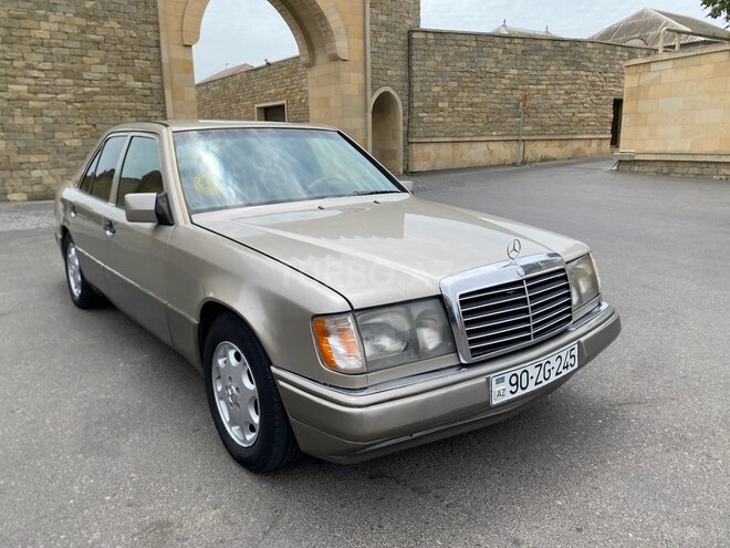 Mercedes E 250 1993, 770,021 km - 2.5 l - Bakı