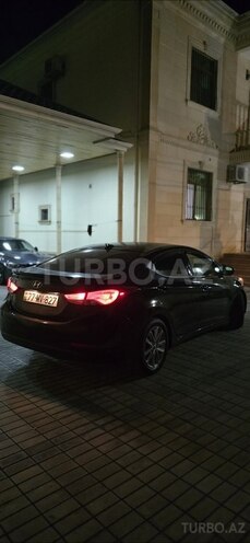 Hyundai Elantra 2015, 84,973 km - 1.8 л - Bakı