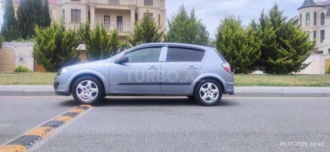 Opel Astra 2006, 355,000 km - 1.3 l - Bakı